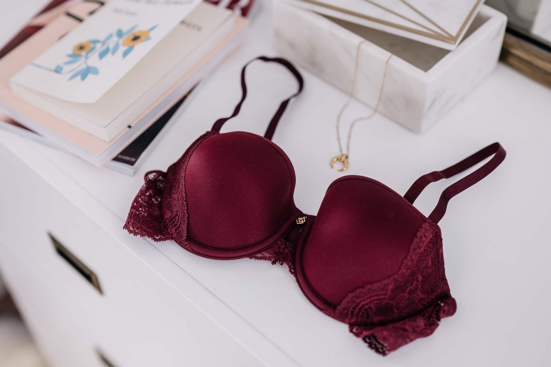 Jess Ann Kirby shares her new favorite lace t shirt bra from Thirdlove