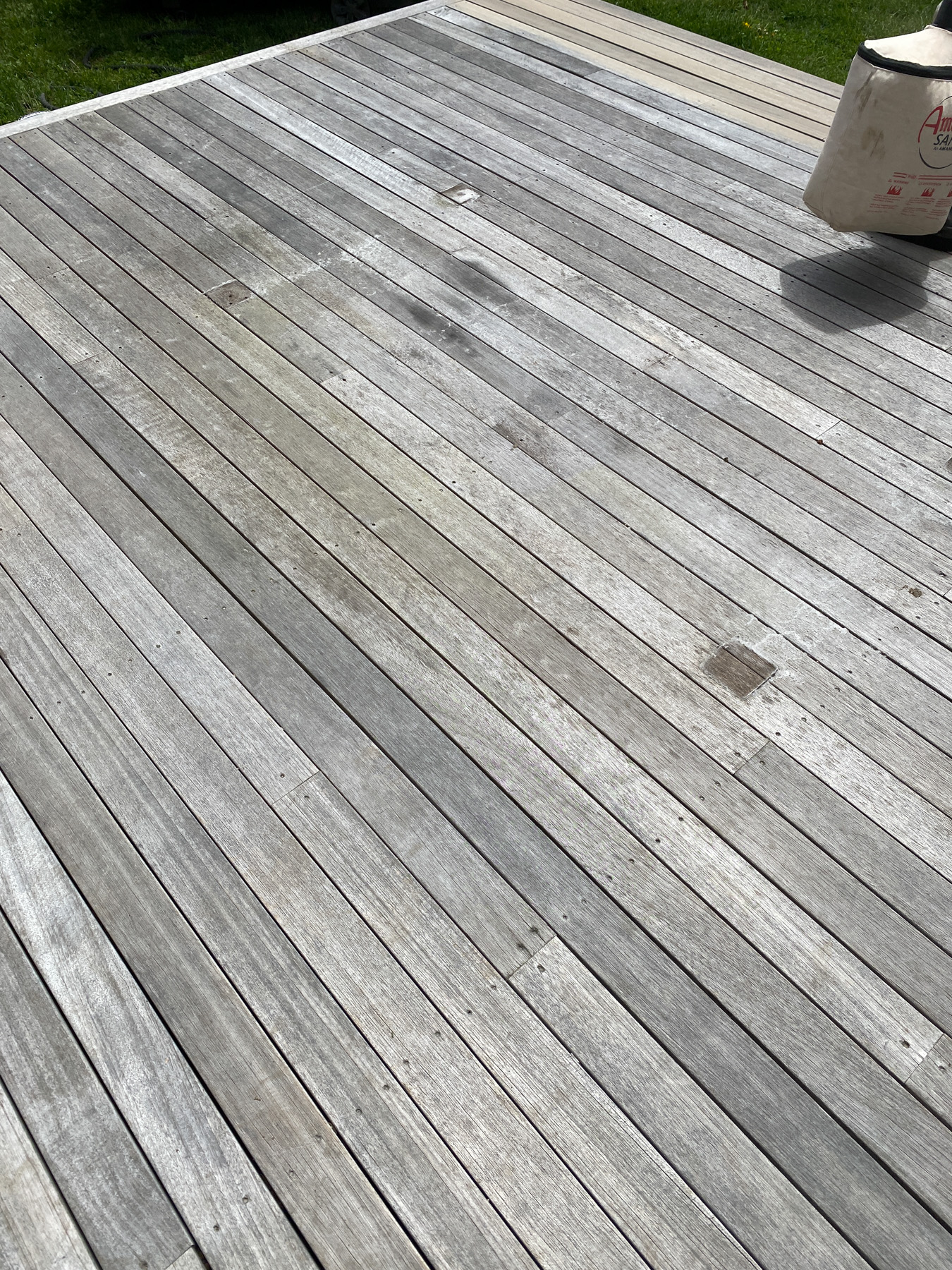How to Refinish a Wood Deck