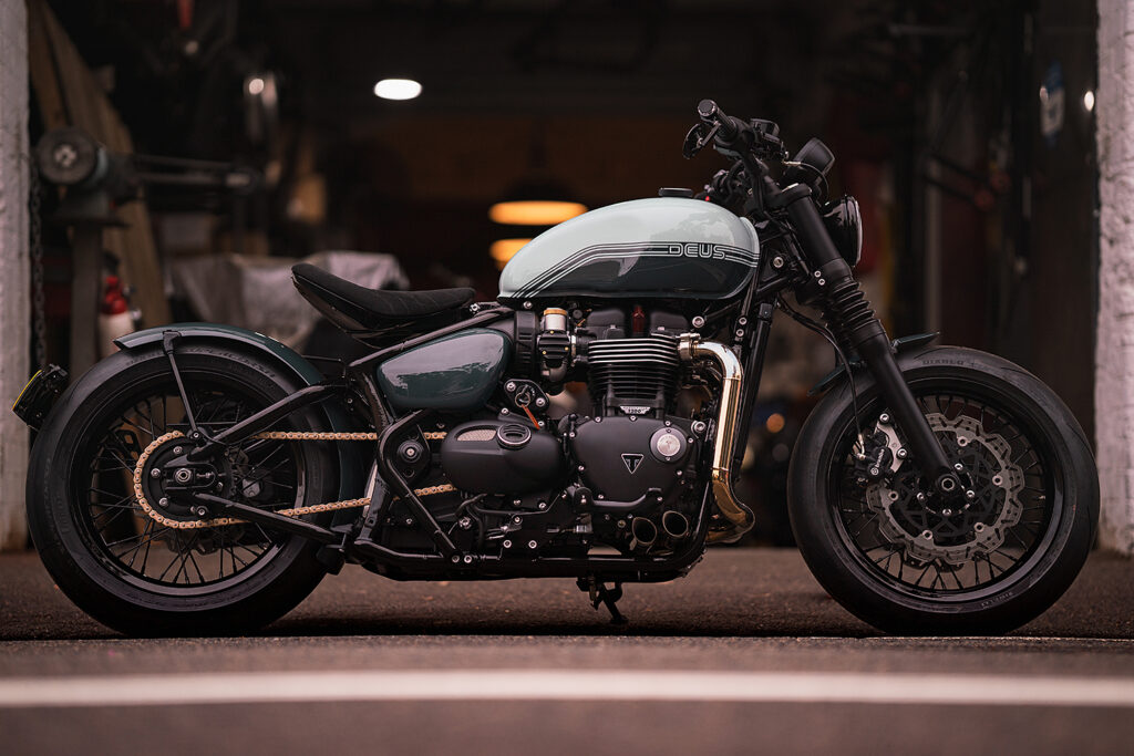 THE DRAGOON: Triumph Bobber from Deus.