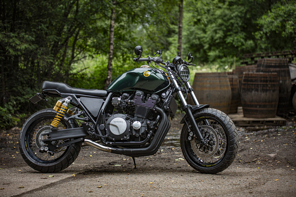 Yamaha XJR1300 built in a Scottish Shed.