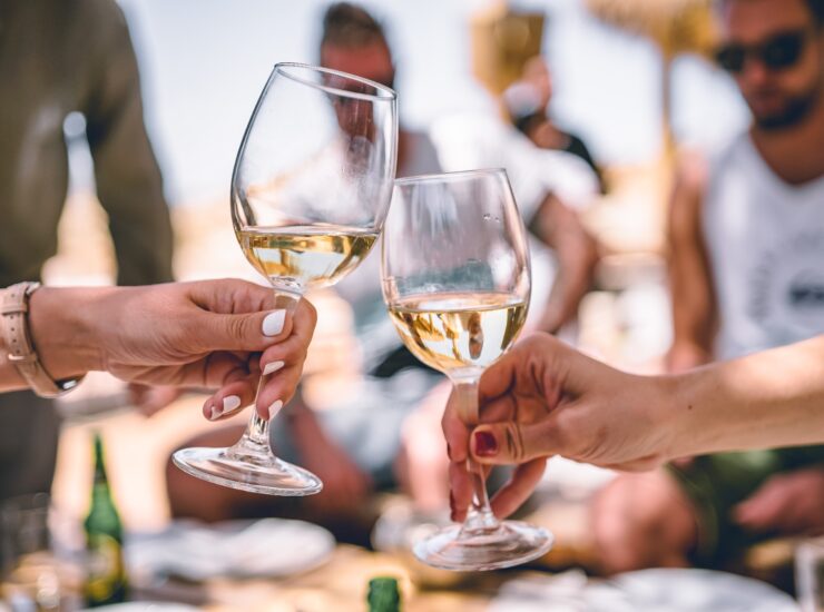 10 Best Summer Wines for Every Budget